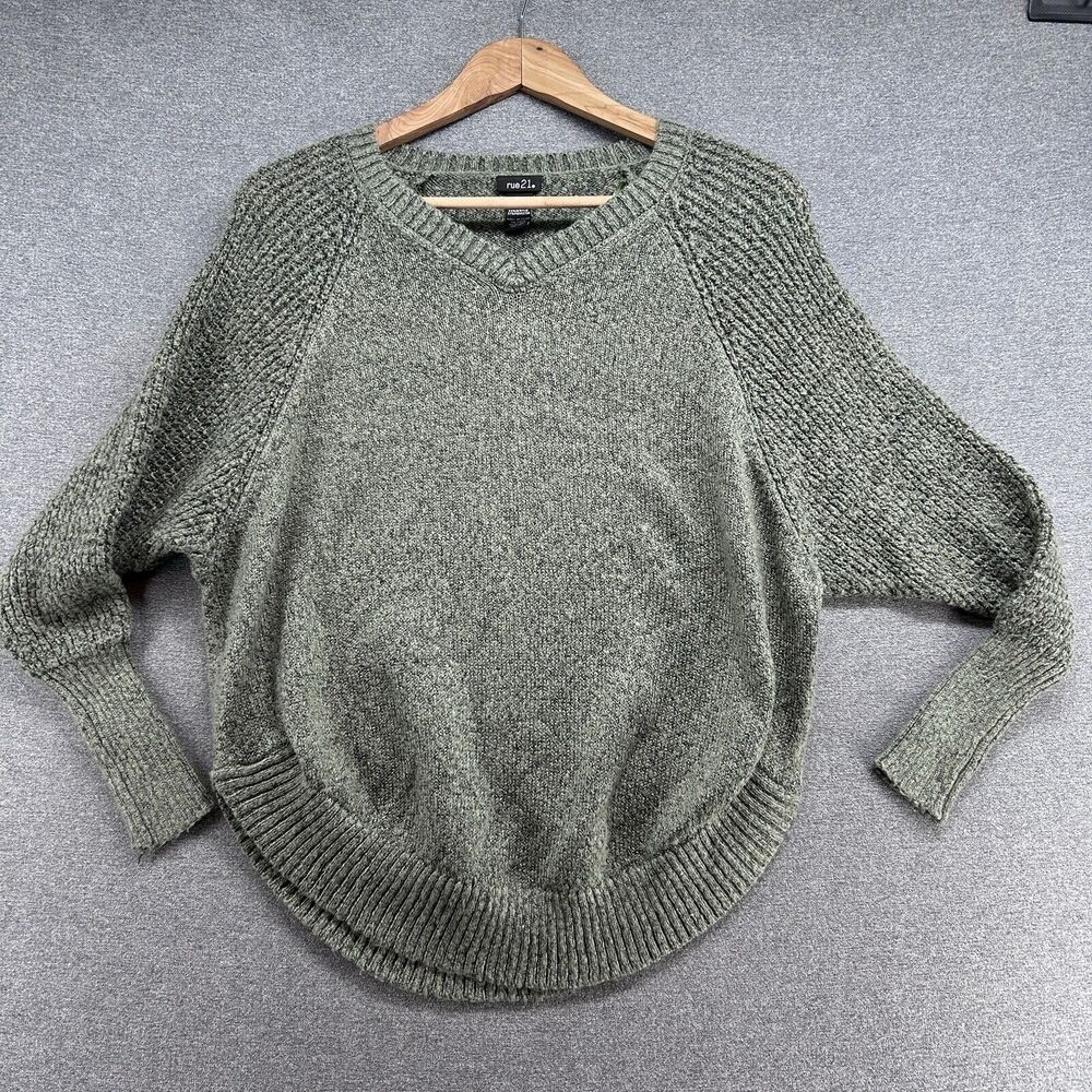 Rue21 Womens Small Green Comfy Knit V Neck Sweater Long Sleeve Slouchy Pullover